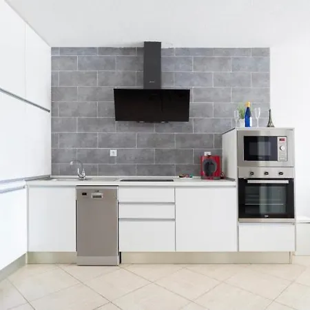 Primera Linea De Mar ! Fantastico * 아데제